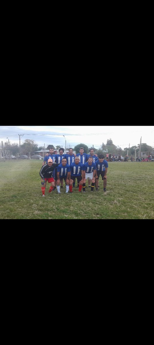 Volvió la banda!!

En la jornada de hoy debutamos en el campeonato de fútbol 7 en la ciudad de Sarandí del Yi,fue derrota 4a1 vs Tiki Taka FC

A levantar cabeza que estoy sigue ⚽💪🏻

#vamosatlas ⚽💪🏻