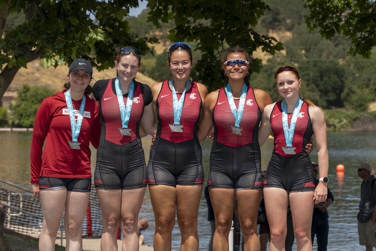 WSUCougarRowing's tweet image. Congrats to all of our boats for medaling today! ⭐️
🥈 1V4
🥈 2V4
🥉 1V8
🥉 2V8
#GoCougs