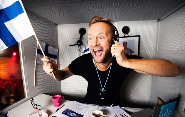 Leinelan_Kerppi's tweet image. ”Jess nyt tää meni oikein. Euroviisut on pelastettu. Pelotti tossa yhdessä vaiheessa ”

Mikä pelotti? No Israelin voitto. 

Mitä vittua @Yleisradio ? Ensin ko. spede tekee polittiikkaa ja paasaa Hamasin uhrilukuja, sitten pelkää Israelin voittoa? Pitäskö laittaa ukko vaihtoon?