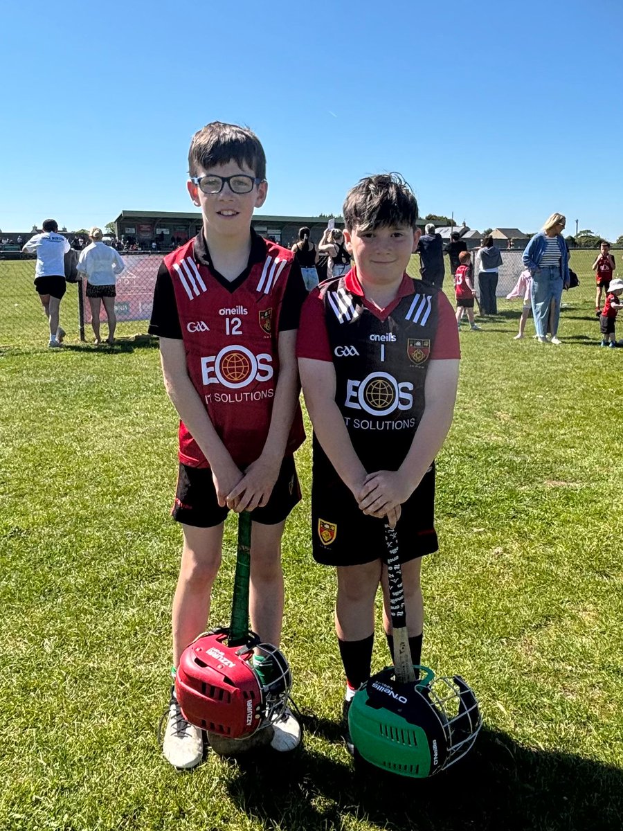 Super proud of our young <a href="/ShamrocksNewry/">Newry Shamrocks GAA</a> academy players Cian, Evan and Fergal who took part in the half time games today during the <a href="/officialdowngaa/">Official Down GAA</a> and <a href="/Kerry_Official/">Kerry GAA</a> Mc Donagh match ....🔴⚫💚🤍☘️