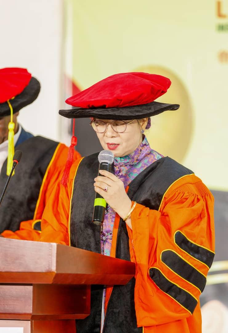 LuyanziT's tweet photo. "You have opened doors to a brighter future for the youth of Uganda. Your commitment is not just building skills—it's building lives." Mrs. Wang Lihong Sooma President LIT.
鲁扬子理工学院 Luyanzi institute of technology  Tell: +256705888887/ +256702770888  #Skilling https://t.co/upZGXVyJiI