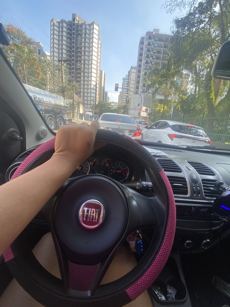 Aqui estou eu &amp; ele ❤️ 🚘