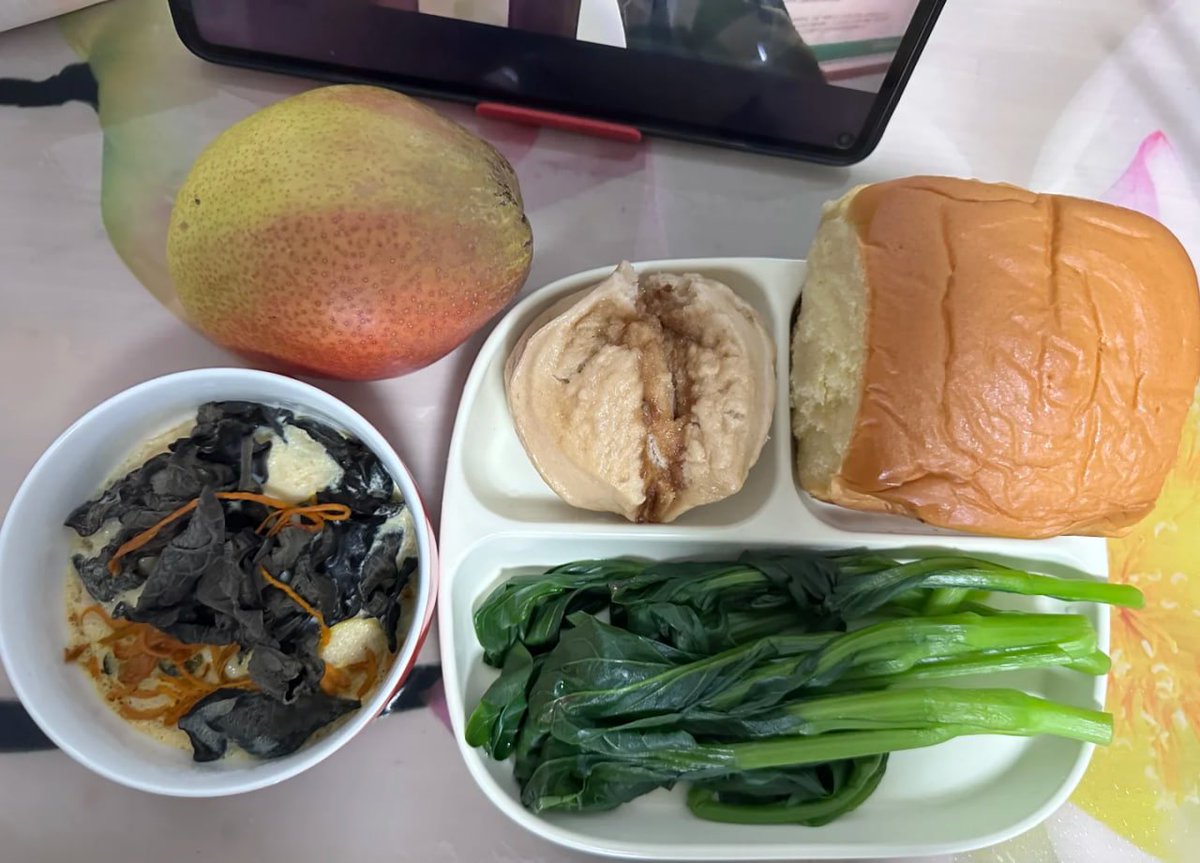 しっかり食べて元気100%✨ 今日も頑張りましょう！💪🌅