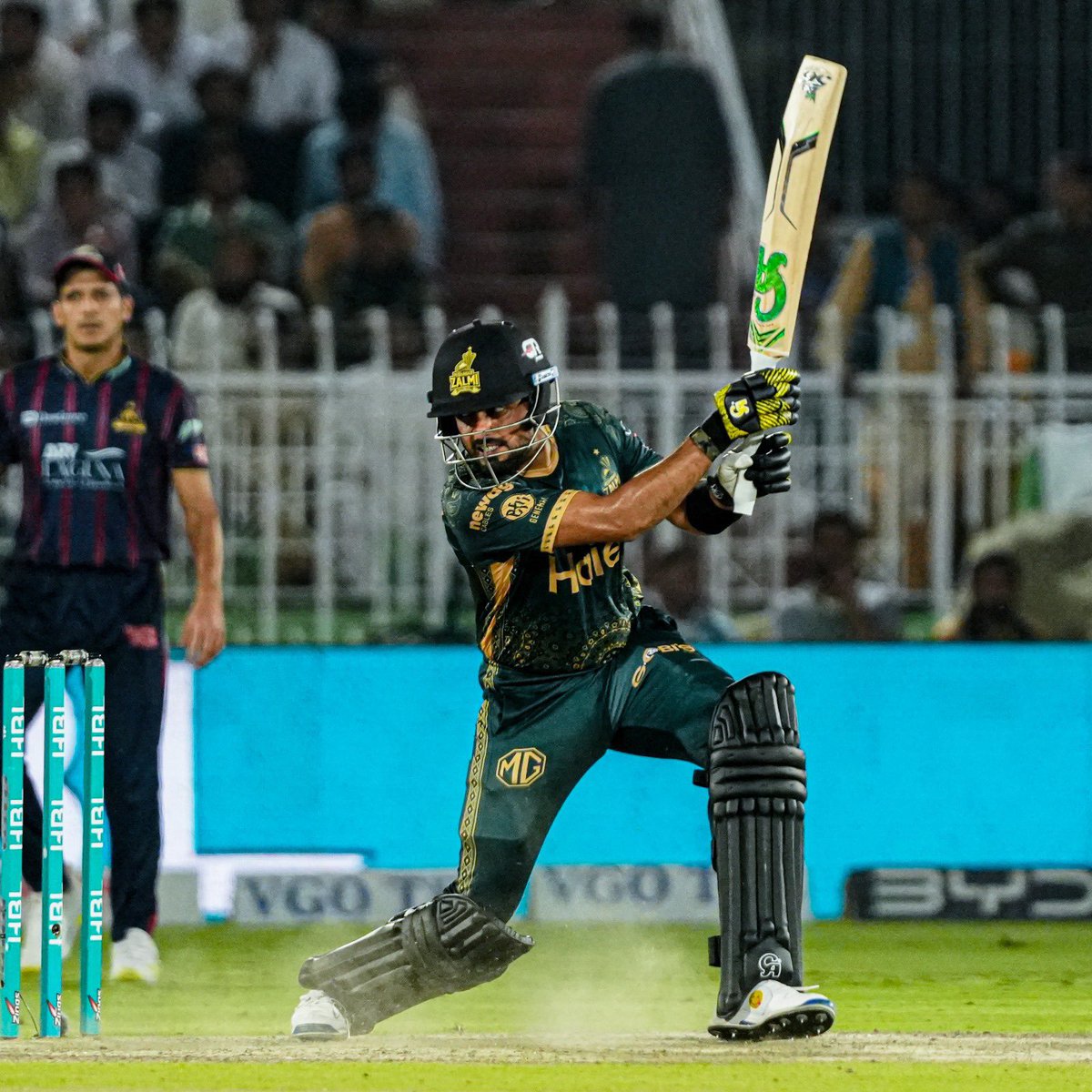 Saar believe us sarr Babar isn’t a T20 player, can’t perform in pressure situations!!
Hold this innings.