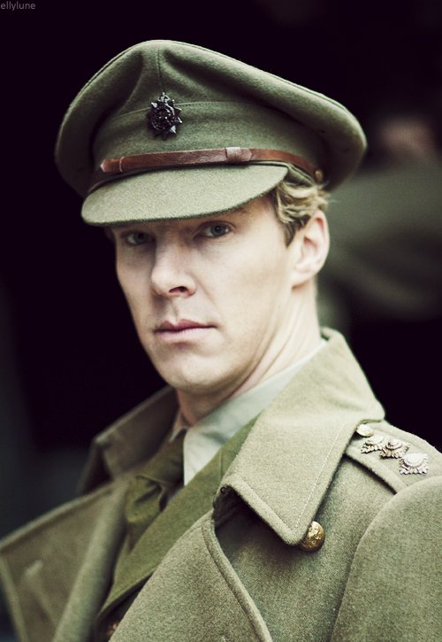 sapw's tweet photo. Happy #ArmedForcesDay & #WorldFiddleDay #BenedictCumberbatch #Sherlock #ParadesEnd https://t.co/JhZxaxLhEe