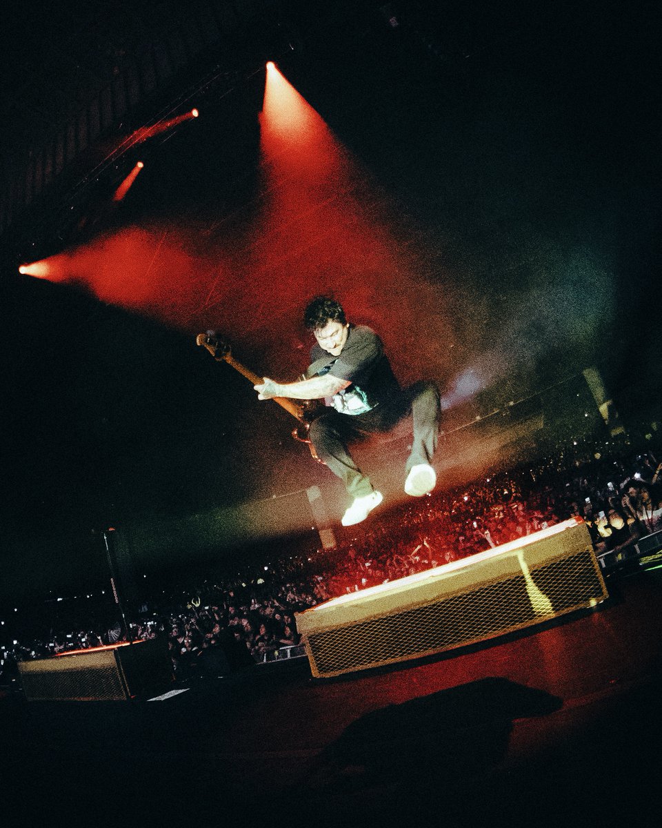 piercetheveil's tweet image. HAPPY BIRTHDAY JAIME   

📸  Christian Waite