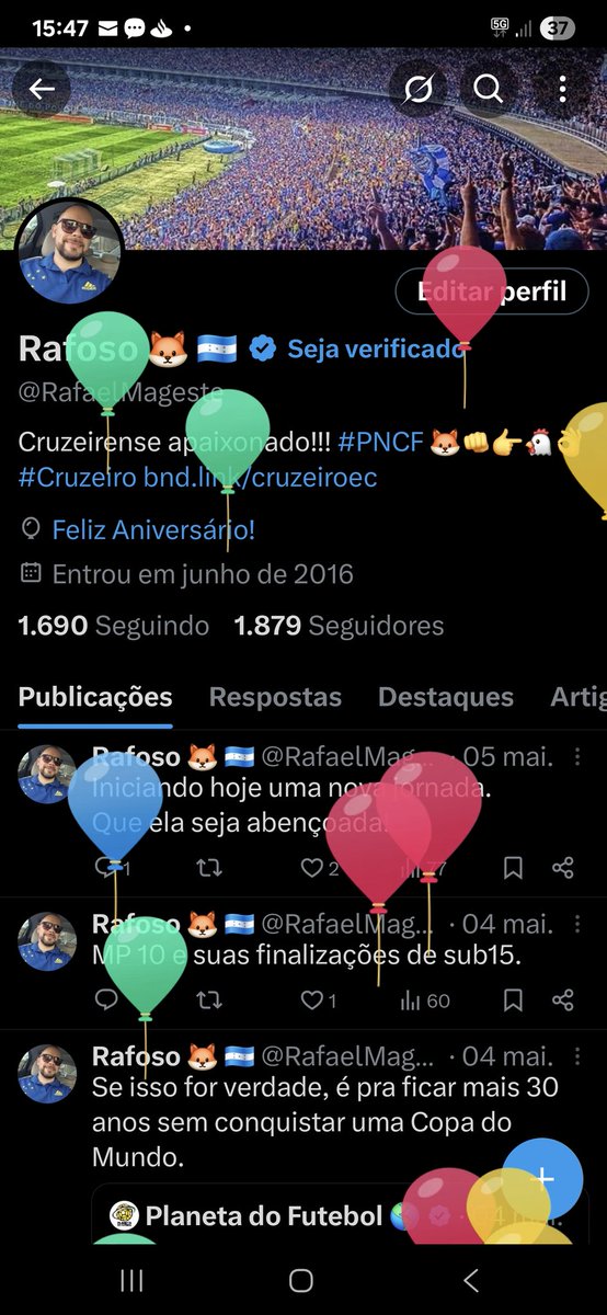 RafaelMageste's tweet photo. E subiram os balões. Gratidão a Deus por mais um ano. Só peço saúde, uma vitória amanhã e um pedido misterioso...kkkk https://t.co/GVSiBmMaC2