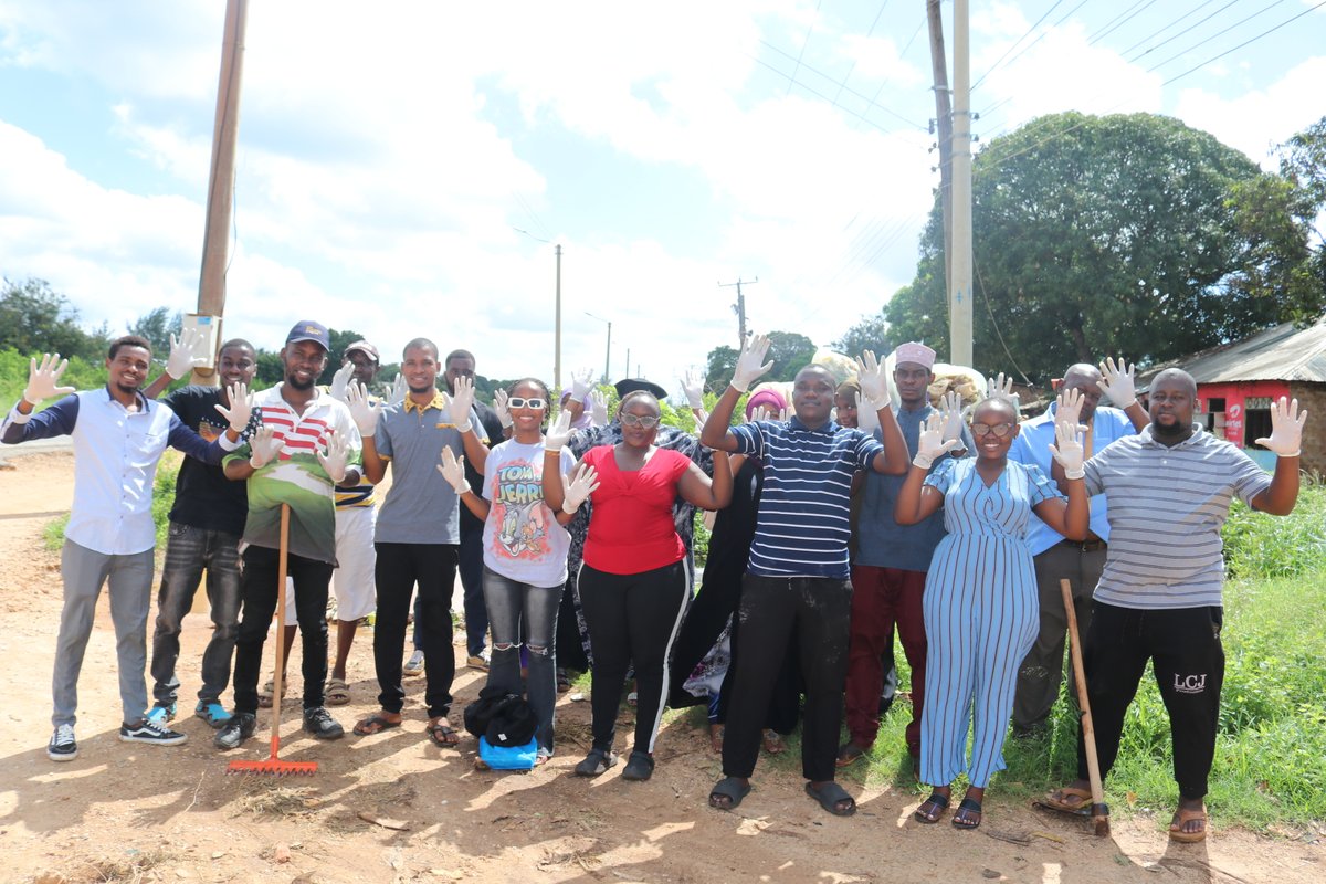 The Kwale Interfaith Youth Network met  to address youth issues, and embrace digital peacebuilding . From deep dialogues to tree planting, they showed that peace, climate action &amp; unity go hand in hand. <a href="/Mensenmissie/">Mensen met een Missie</a> <a href="/UNEPFaith4Earth/">Faith For Earth Coalition</a> <a href="/jisrake/">JISRAKE</a> <a href="/SFCG_/">Search for Common Ground</a> <a href="/FaithtoActionet/">Faith to Action Network</a>