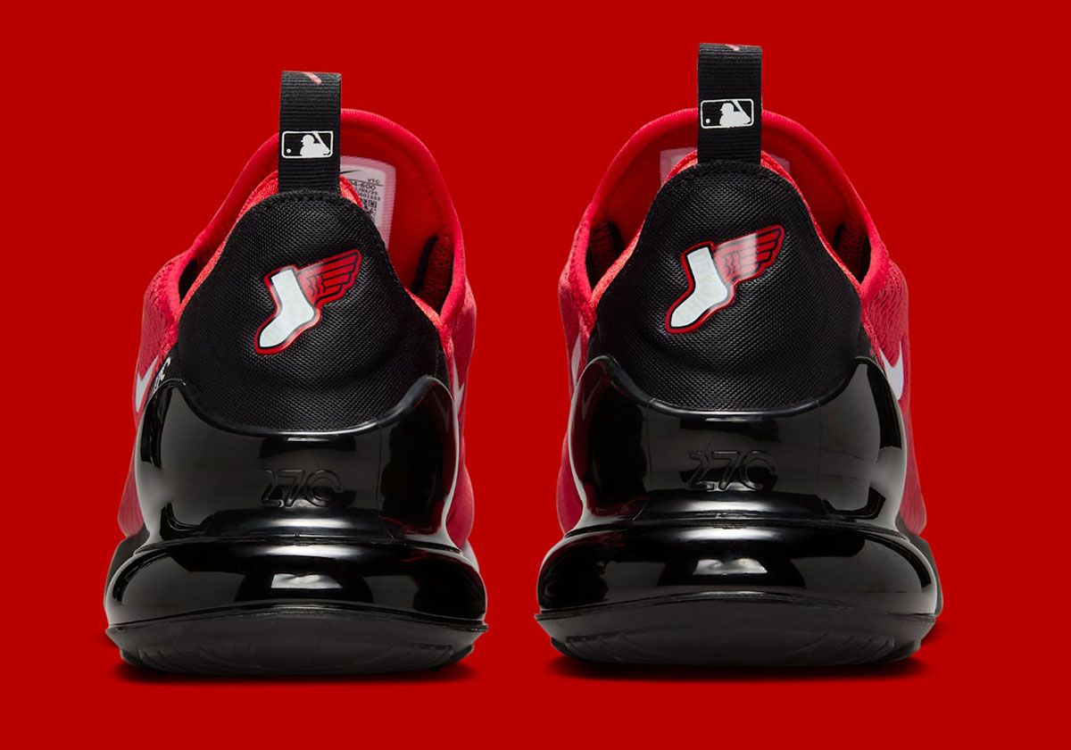 サク Sneaker News on X: 