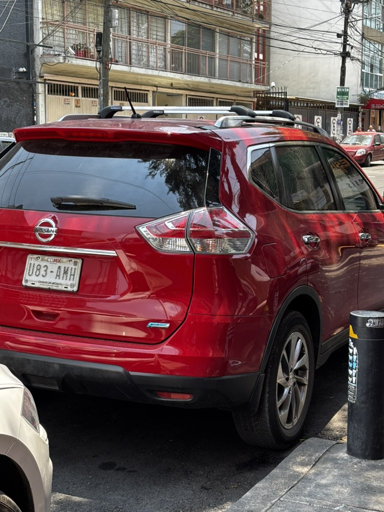 <a href="/C5_CDMX/">C5 CDMX</a> <a href="/UCS_GCDMX/">Unidad de Contacto del Secretario SSC CDMX</a> auto obstruyendo la rampa de discapacitados en Arquitectura esq. Arquitectura en <a href="/CopilcoUniv/">Colonia Copilco Univ</a> una persona en silla quiso subir y de plano se terminó dando la vuelta