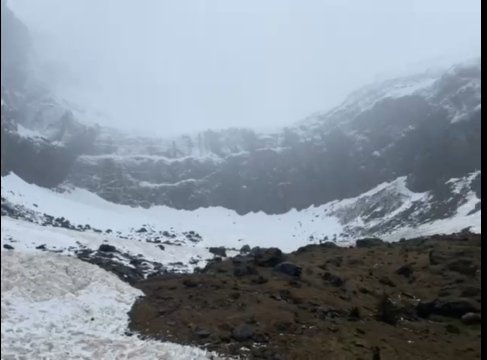 Circo de Gavarnie <a href="/Basseta/">Basseta</a> <a href="/badenesjm/">Juan M Badenes</a> <a href="/JuanJCarrasco/">JJCarrasco 🍀 👣</a> <a href="/Haarp_project/">Haarp_project</a> <a href="/JrvLionel/">JuanRa Varelles🍊</a> <a href="/MuntanyaV/">Muntanya Valenciana</a> @JoanNinguna <a href="/Mariv26473710/">Mariví</a>