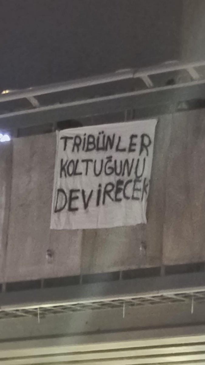 KOSKOCA KULÜBÜ NE HÂLE GETİRDİN, BURASI KAYINPEDERİNİN ŞİRKETİ DEĞİL!

#ErtuğrulDoğanİSTİFA #YönetimİSTİFA