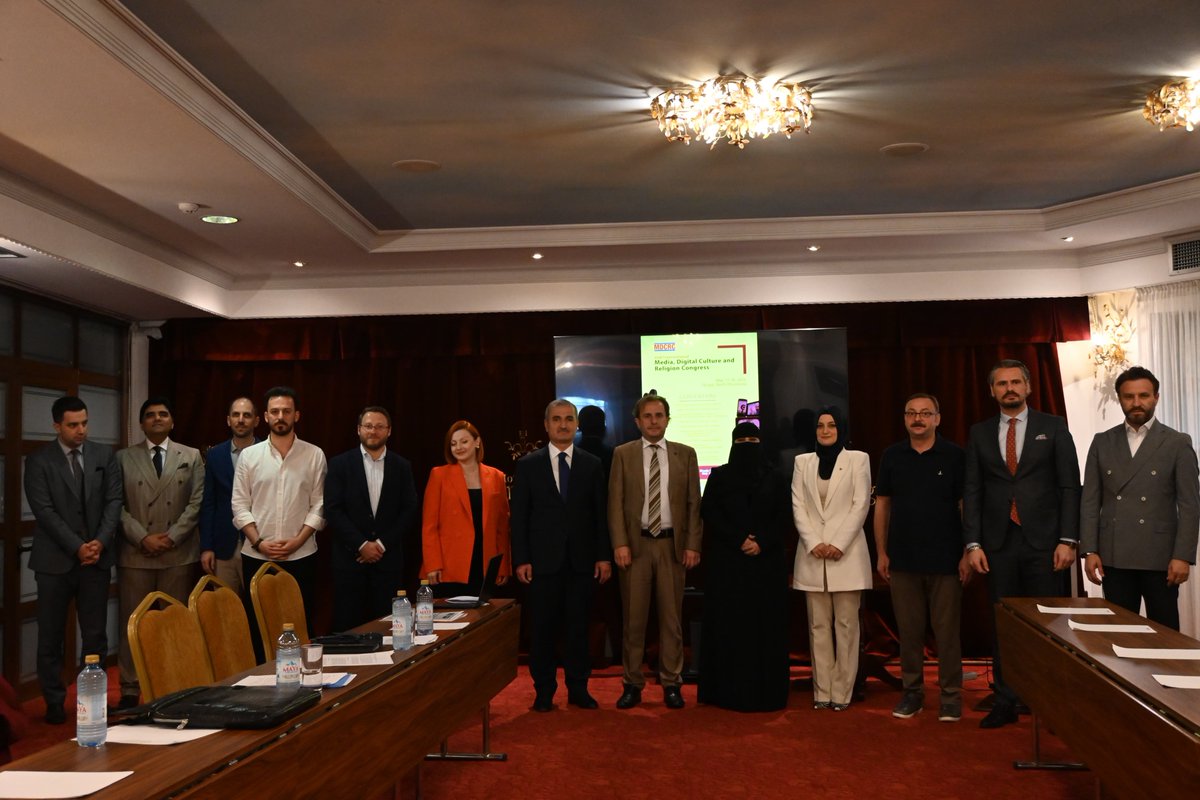 mediadjournal's tweet photo. The Opening Panel of MDCRC 2025 featured insightful discussions on media, digital culture, and religion.

Moderated by Dr. Metin Eken (ERÜ)
🔹 Prof. Dr. Noura Al-Rashoud (OIC-IPHRC)
🔹 Prof. Dr. Bejtulla Demiri (IBU)
🔹 Prof. Dr. Shener Bilalli (IBU)

📍  Skopje
#MDCRC2025 https://t.co/672eAtOCPW