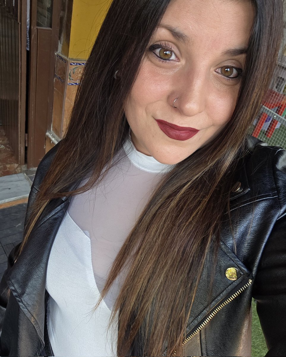 Hoy me arreglé un poquito 🙈