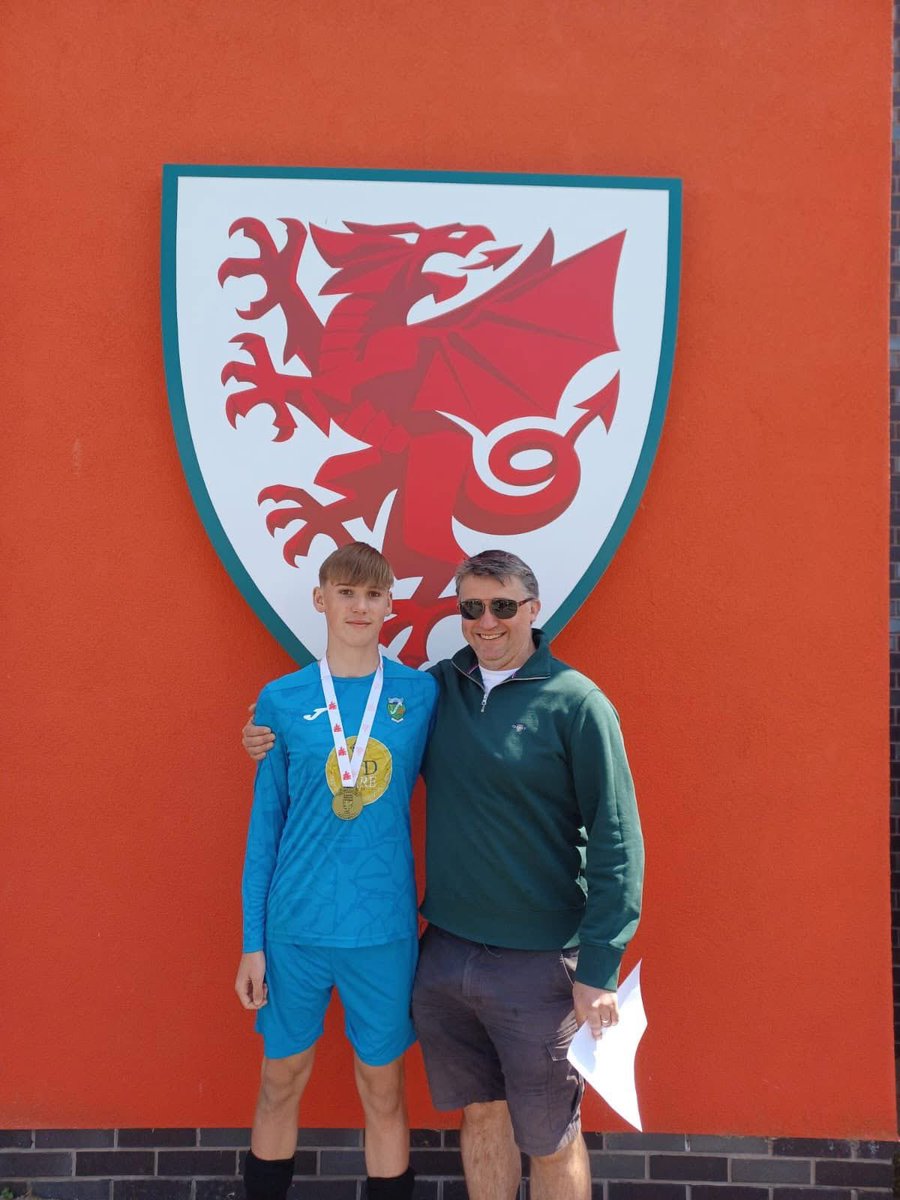TGoalkeepers's tweet photo. FAW National Academi u16s champions for Harry! https://t.co/L0QIVx1mWQ