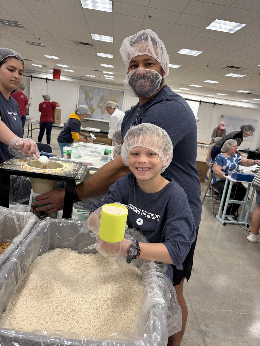 Colin Hanna (@coachcolinhanna) on Twitter photo It was a blessing to serve with my family, and church family packing meals today on Serve Day 2025 with Waypoint Church! It was a blessing to serve with my family, and church family packing meals today on Serve Day 2025 with Waypoint Church!
