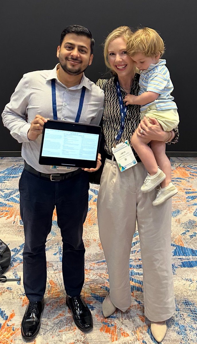 Hopkins Bayview IM Residency (@bayviewmedicine) on Twitter photo Outstanding #SGIM25 clinical abstract by Dr. Sagar Chapagain <a href="/DrSChapagain/">Sagar Chapagain, MD</a>, current primary care track PGY-2 resident!
Special cameo by APD <a href="/JANEABERNETHYMD/">Janie Abernethy, MD MBE</a> accompanied by a future Bayview Starfish!
#BayviewLove Outstanding #SGIM25 clinical abstract by Dr. Sagar Chapagain <a href="/DrSChapagain/">Sagar Chapagain, MD</a>, current primary care track PGY-2 resident!
Special cameo by APD <a href="/JANEABERNETHYMD/">Janie Abernethy, MD MBE</a> accompanied by a future Bayview Starfish!
#BayviewLove