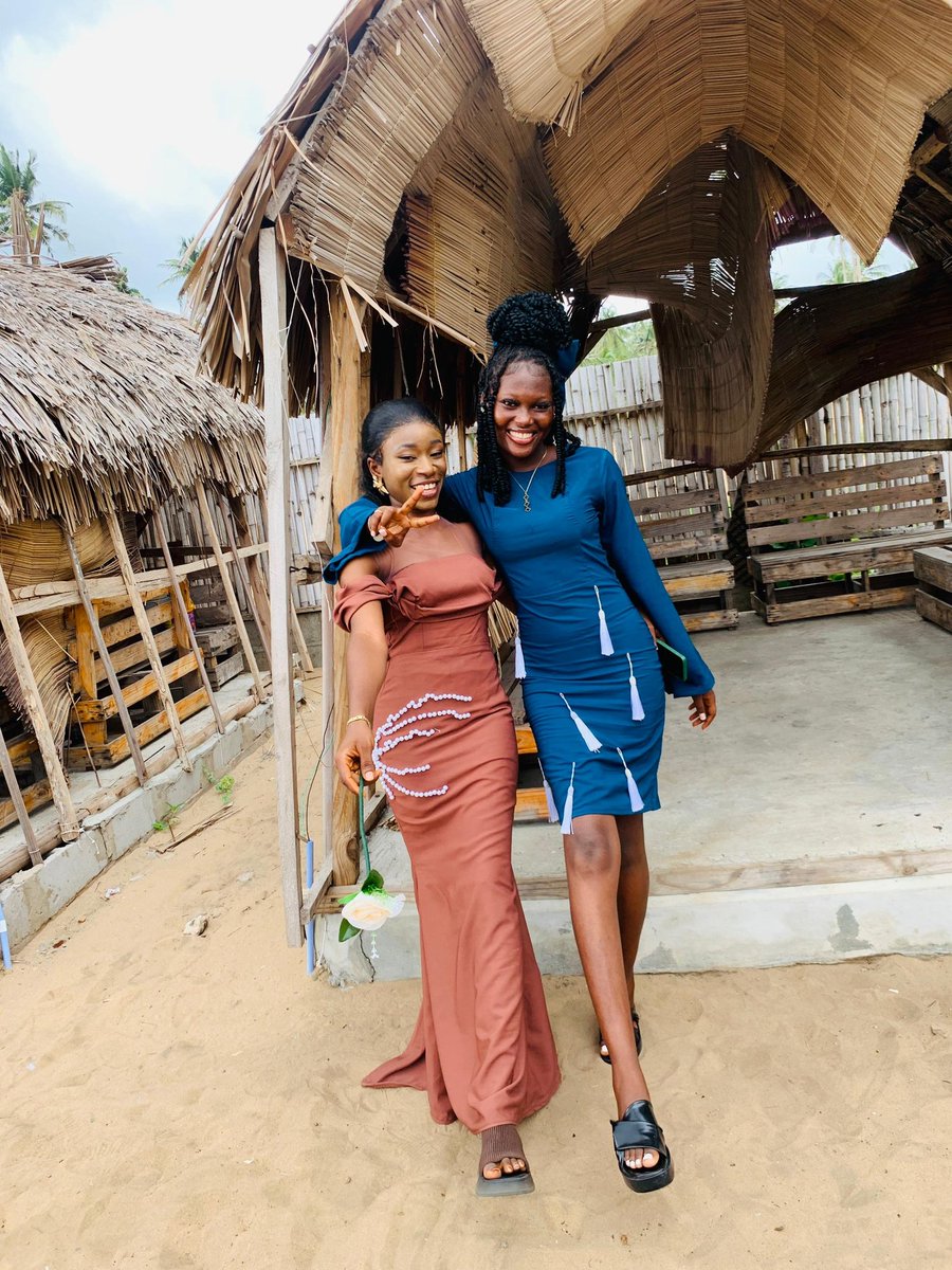 Giftyy_0's tweet photo. Met with @Naomi_nzube today🙈 she's so beautiful🥹😍
#aloml #loveseason https://t.co/qBl3TXW3ru