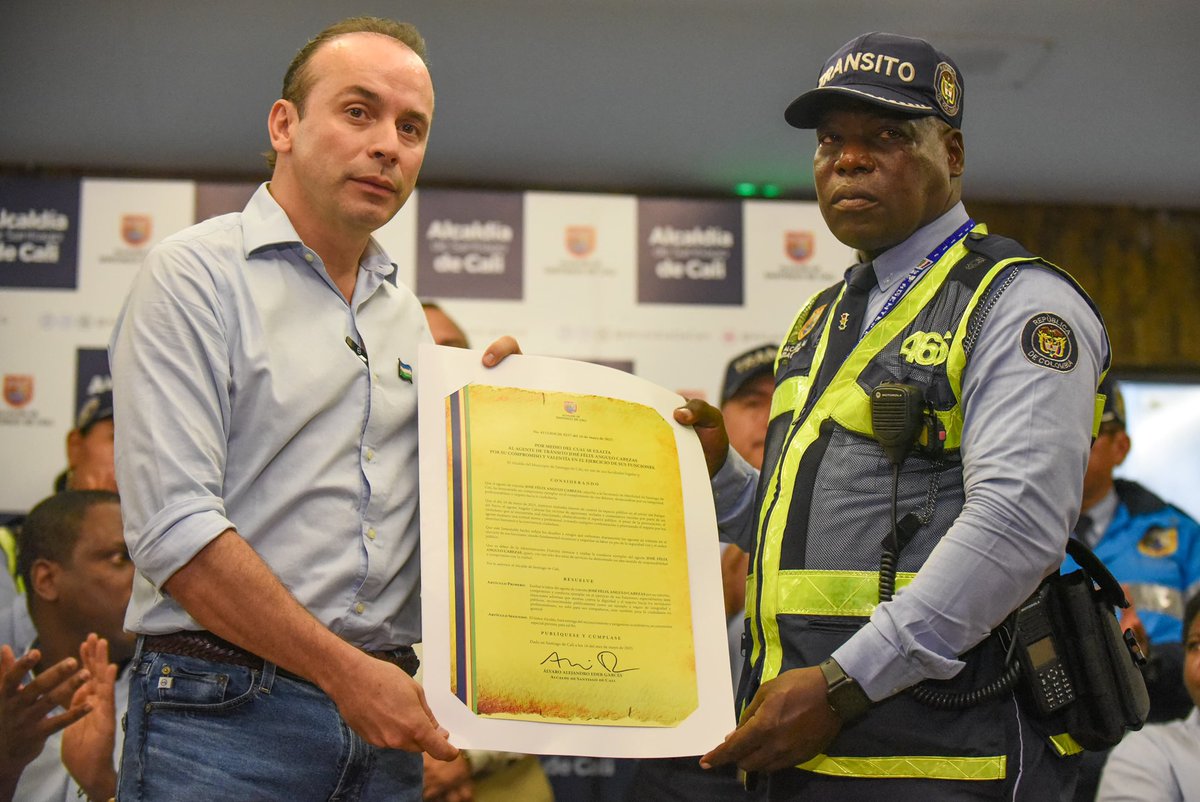 El racismo no es una opinión, es un delito.
Aquí, el racismo no se disimula: se enfrenta.

Desde Cali —la ciudad con mayor población afrodescendiente de Colombia— rechazamos en bloque los actos que atentan contra la autoridad y, aún más, los episodios de violencia racial.

Lo que