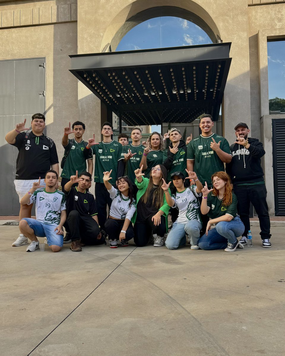 3 BOOYAHS, 64 abates. Top 1 do dia

Semana que vem tem mais 

#goLOUD