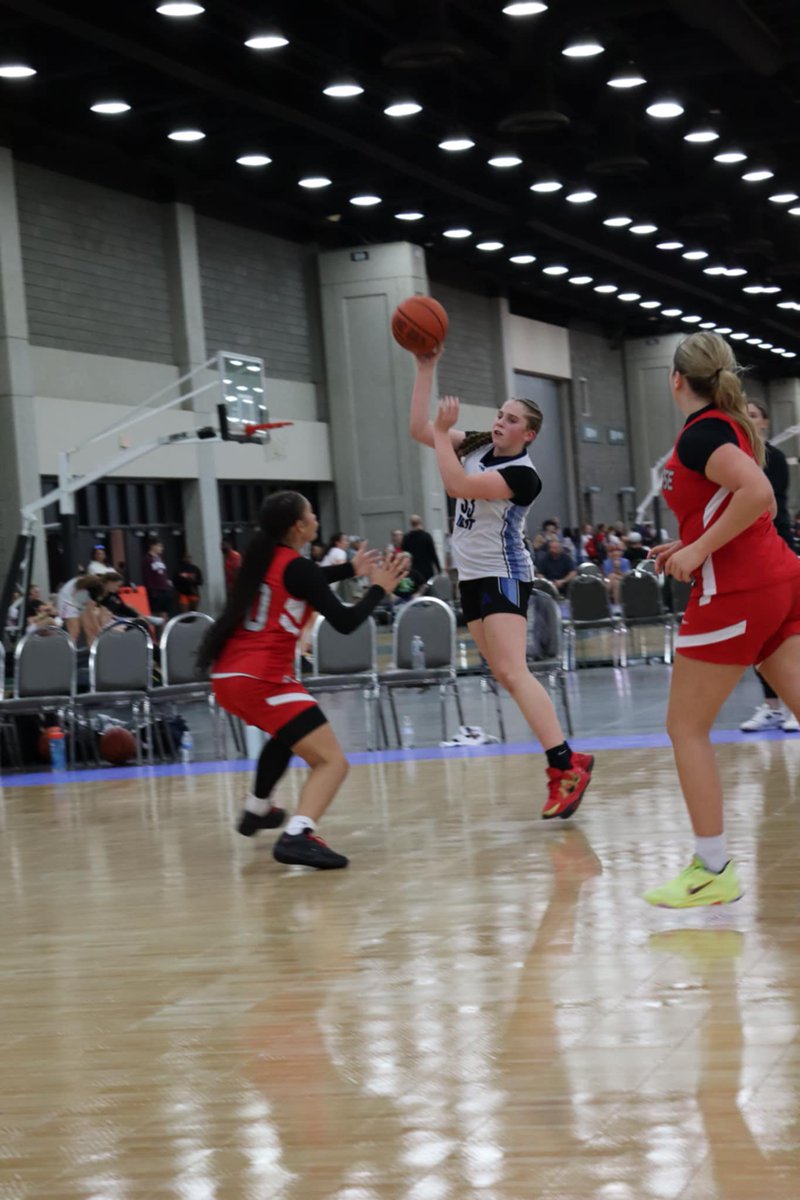 Indiana's Best BBall (@inbestbball) on Twitter photo 15u moves to 2-0 on the NE2K Circuit, with a 54-34 win over Richmond Heat!
We Played really well in transition, Defense led to good Offense
Scoring
<a href="/KaylyCline/">Kayly Cline</a> - 7 points
<a href="/nglassley_10/">Nicole Glassley</a> 11 points
<a href="/journie_2030/">Journie Johnson</a> 11 points
<a href="/jhordyn_brown/">Jhordyn Brown</a> - 18 points
Nora Milbee- 5 points 15u moves to 2-0 on the NE2K Circuit, with a 54-34 win over Richmond Heat!
We Played really well in transition, Defense led to good Offense
Scoring
<a href="/KaylyCline/">Kayly Cline</a> - 7 points
<a href="/nglassley_10/">Nicole Glassley</a> 11 points
<a href="/journie_2030/">Journie Johnson</a> 11 points
<a href="/jhordyn_brown/">Jhordyn Brown</a> - 18 points
Nora Milbee- 5 points
