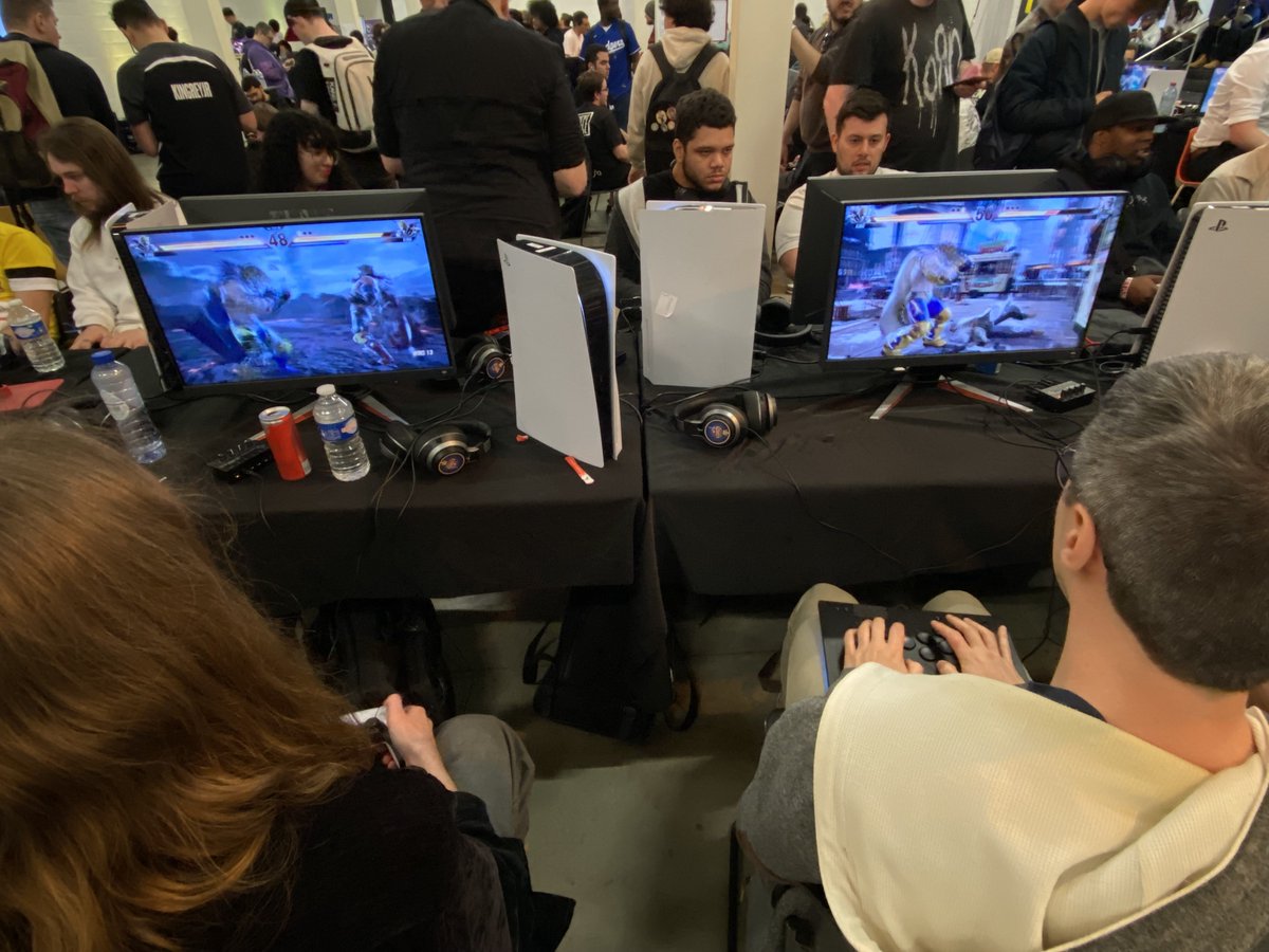 🔥 Warriors don’t rest - they level up! 🔥
Some of our Team is spending the weekend at Brussels Challenge Major Edition 2025, soaking in the FGC energy and repping Eternis in style. 💥

Big shoutout to the amazing community here - more fire coming soon. 👊⚔️

#Eternis #FGC