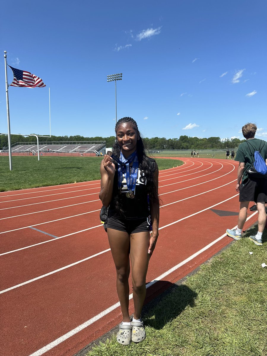 Burl Twp Girls Track and Field tweet media