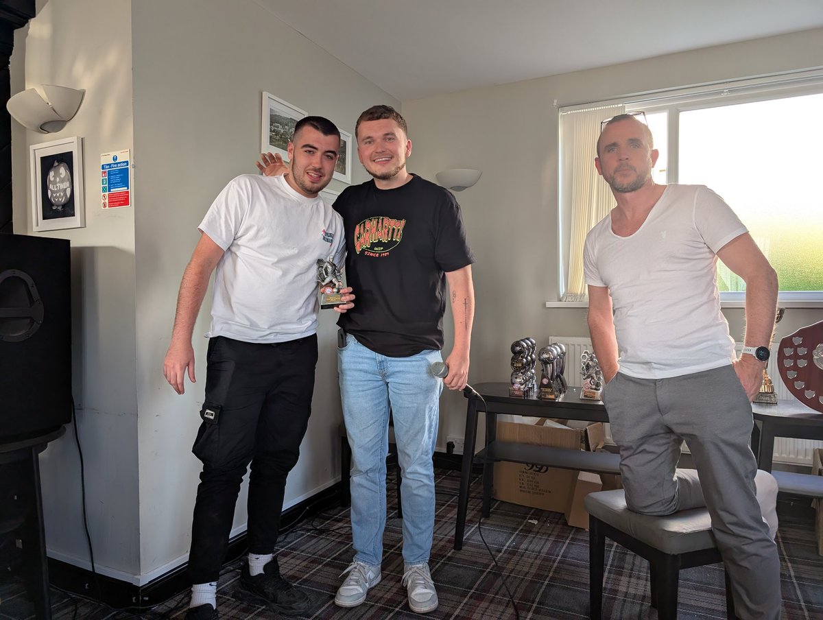 Rhos Football Club tweet media