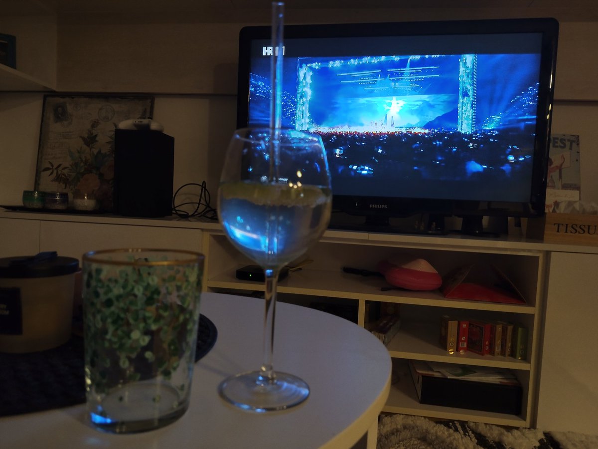 lessgoooo... <a href="/BoleZG/">BoleZG</a> koje su prognoze za top 3? :D