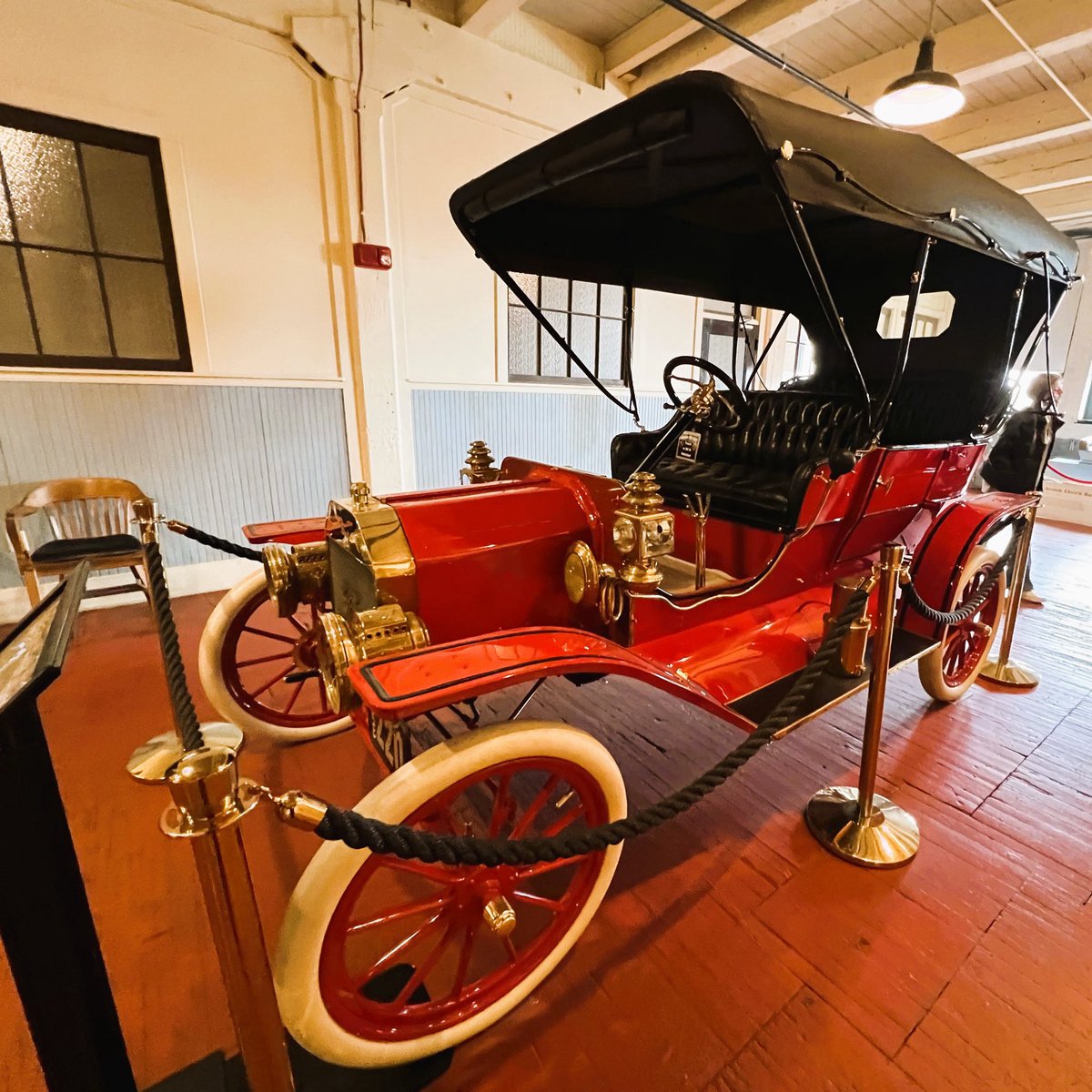 mainlymuseums's tweet image. I’m a bit of a car buff and never heard of this spot. So, a big thanks to Amy for letting me see inside.
mainlymuseums.com/post/1349/the-…
#museums #museumfromhome #Detroit