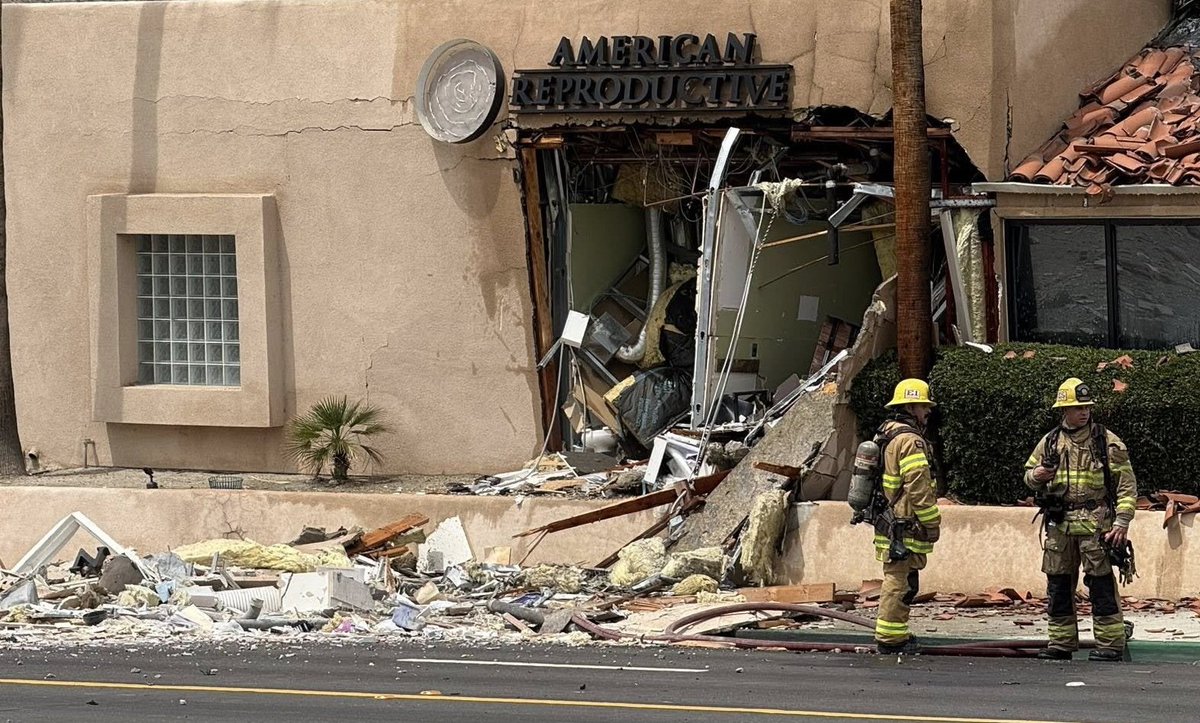 Jere_Memez's tweet image. Just weeks after President Trump expressed interest in helping couples have children via IVF, a clinic explodes.
The fertility clinic and IVF lab near Desert Regional Hospital in Palm Springs, California, has significant damage. Was this an intentional bomb?