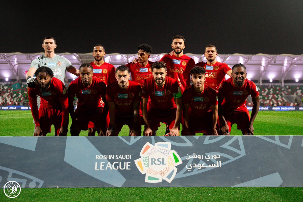 Faizaseri's tweet photo. الحمد لله +35
القادم أجمل بأذن الله ⚔️❤️🥅💛⚔️
@DAMAC_CLUB 
#ضمك_الاتفاق https://t.co/fnN1PP3jW1