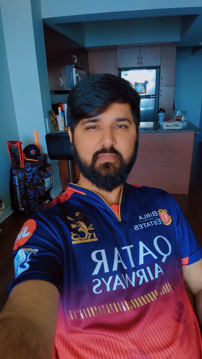 Maurvin_Raptors's tweet photo. Dear @qatarairways 
I am travelling from Canada to India only to support my Royal Challengers Bangalore in IPL. Please sponsor me. We are going to lift this trophy 🙈
@RCBTweets https://t.co/XSttjTGBET