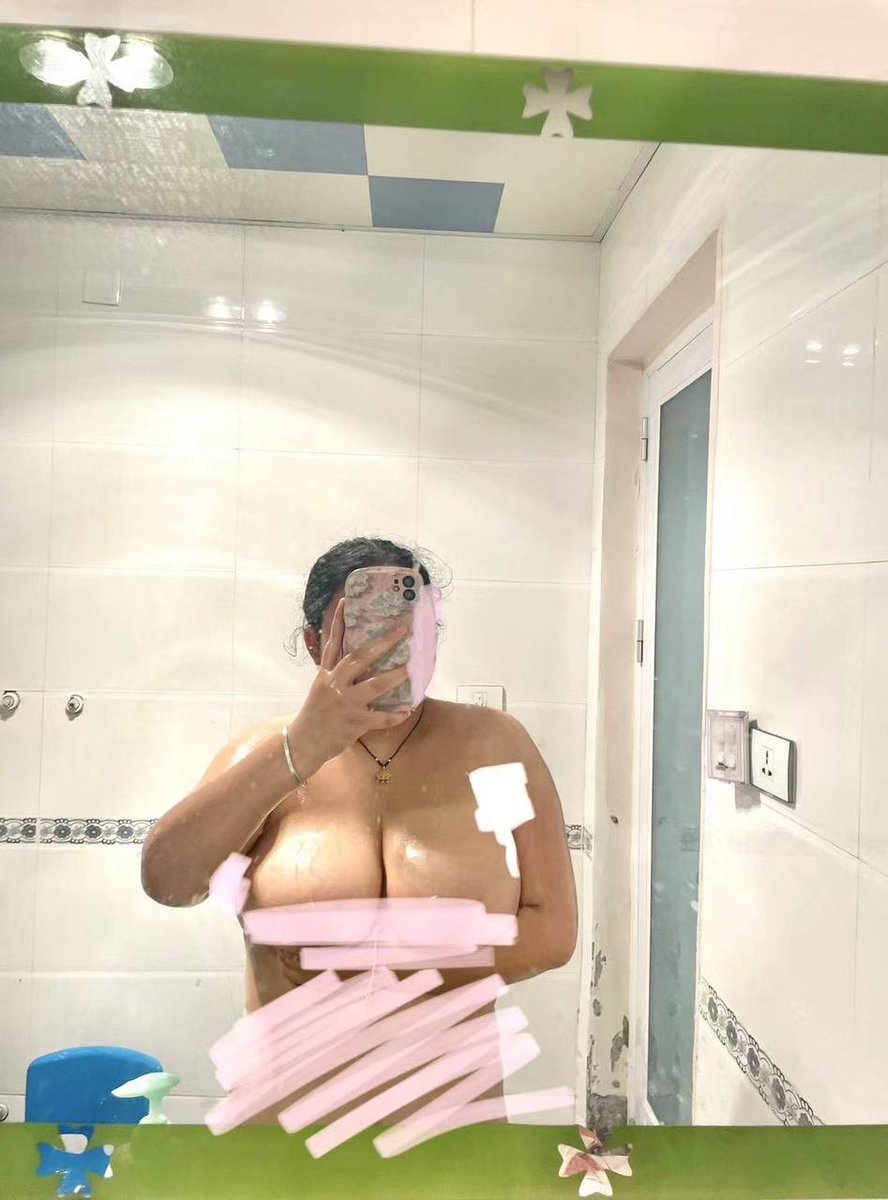 BBWTGS's tweet photo. A007  不愿意暴露坐标的BBW 168/190  想要交友的私信我  接投稿 接交友配对      
#bbw #肥妞 #母猪 #棉花糖女孩 #恋肥 #坦克 #母猪投稿 #母猪曝光 #母狗曝光 https://t.co/OJ74ZyvbjQ