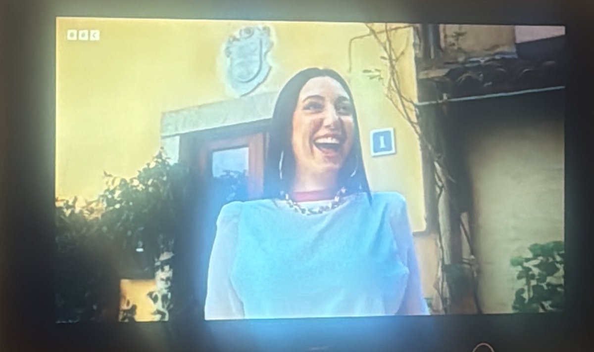 TV Reactions 📺 tweet media