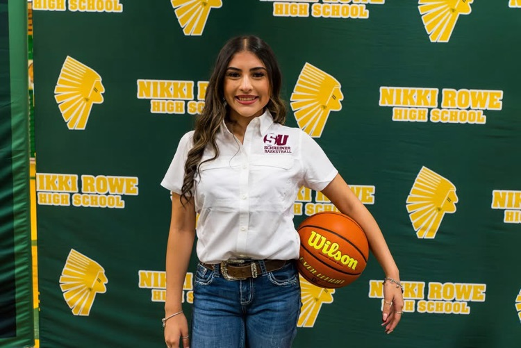 Rowe006's tweet photo. Big congratulations to Alyssa Cantu on signing to play basketball at Schreiner University!
We’re proud of all you’ve accomplished as a Nikki Rowe Warrior and can’t wait to see the impact you’ll make on the court at the next level! #RowePride #CollegeBound https://t.co/jW0Me4OByH