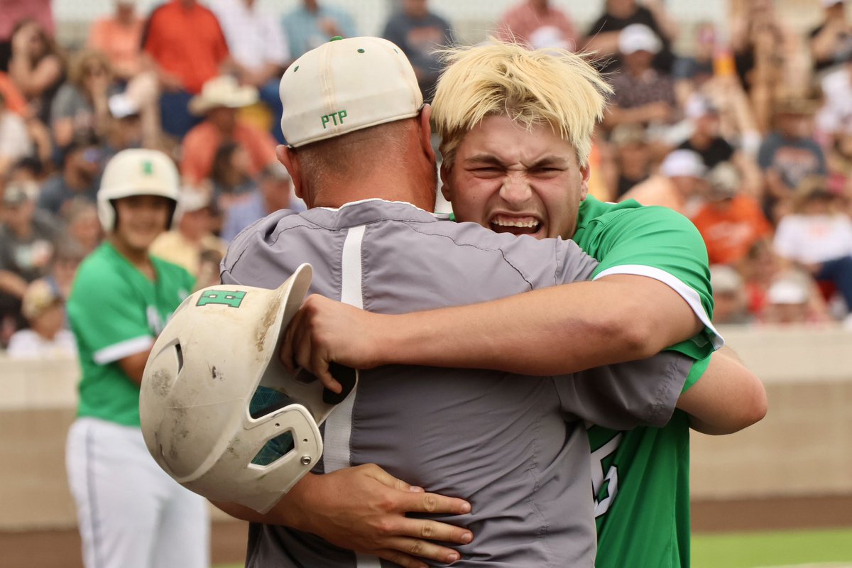 Jantz Botos celebrates his first home run of the year (including practice) with his father, <a href="/JasonBotos/">Jason Botos</a>, as Hamlin takes a 4-2 lead in the top of the fifth of Game 2 against Ira. The HR was a 3-run shot to LF. 

#BigCountryPreps <a href="/DPYoungblood/">Daniel Youngblood</a> <a href="/BigCountrySport/">Evan Ren</a> <a href="/2ATxHSBaseball/">2ATxHSBaseball</a>