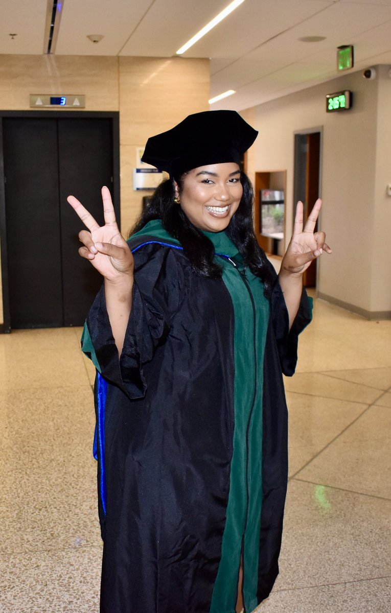 Y’all, I just graduated medical school 🥹

#classof2025 #pathologist #MD