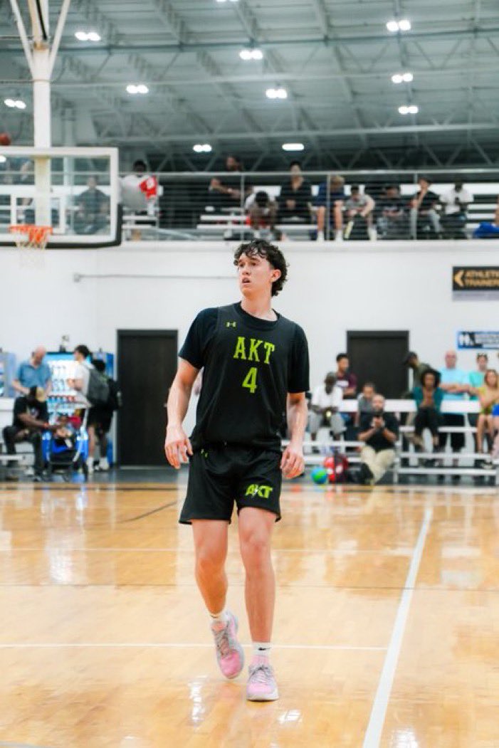 Another decisive win during the live period for <a href="/TeamAKTHoops/">Team AKT</a> 17s!  Dominate 80-33 Point Win ⚡️<a href="/ColePerez_/">Cole ًPerez</a> with 23 Points &amp; <a href="/Allen33Mbuyamba/">Allen Mbuyamba</a> 16 Points &amp; 16 Rebounds