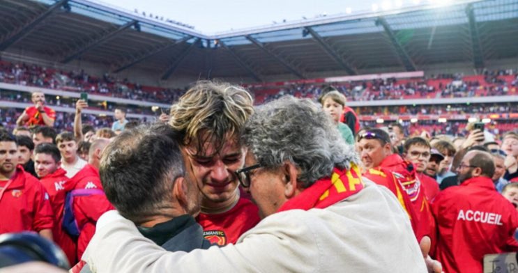 L’enfant du pays Gabin Bernardeau très touché par l’accession du <a href="/LEMANSFC/">LE MANS FC</a> 

🗣️ « Il y a quelque chose de particulier. C’est mon club de coeur. Le club qui m’a formé en tant que footballeur et en tant qu’homme. Monter en L2, depuis le temps qu’on attendait ça »

📺 <a href="/LMtvSarthe/">LMtv Sarthe</a>