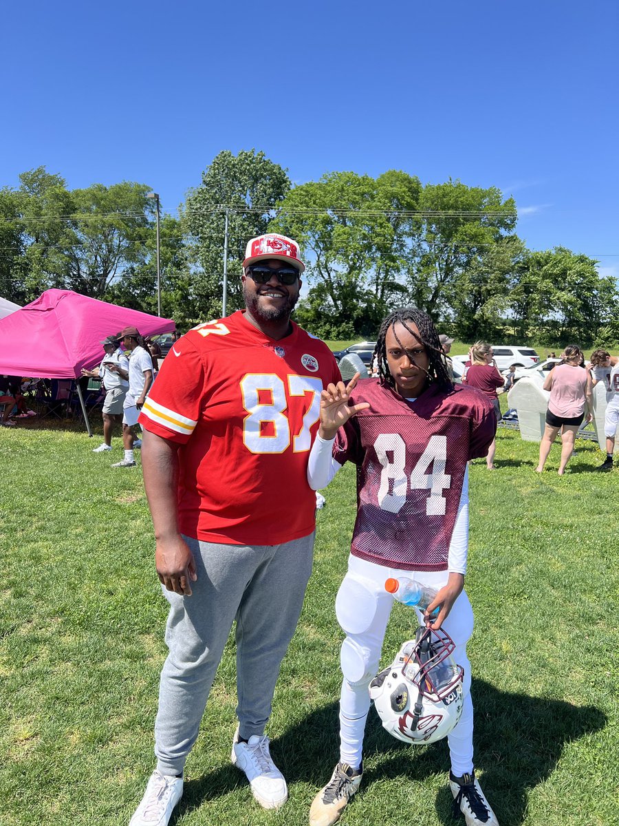 Kristian balled out in his first spring game. 2 touchdowns and a forced fumble.