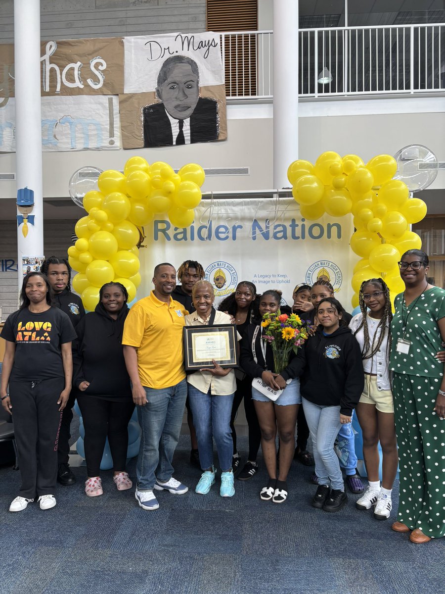 🥳 celebrating the amazing Ms. Sonja Lewis for accomplishing 44 years teaching <a href="/apsupdate/">ATL Public Schools</a> students! Thank you for your service and dedication to our community 🥳 <a href="/APSMaysRaiders/">APS Mays Raiders</a> <a href="/hr_nicoleL/">Nicole Lawson</a>