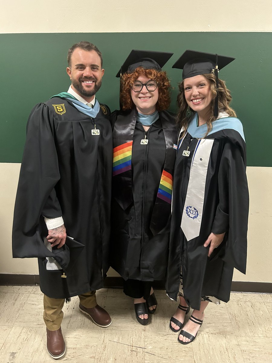 SimplyKcs's tweet photo. Mastered it!!!!💚👩‍🎓 https://t.co/ilJFHvmytE
