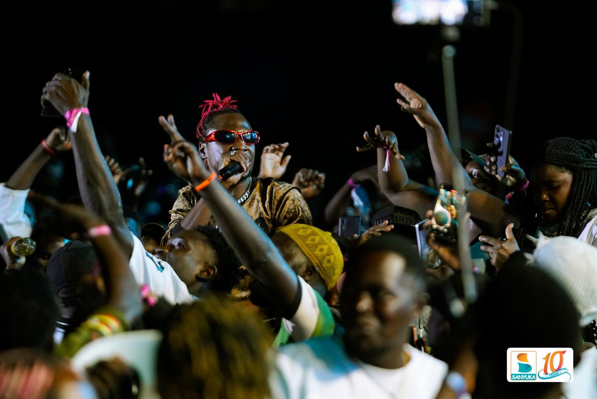 sanyukatv's tweet photo. The moment Coco Finger steps on stage, captured in pure energy.

#SanyuSanyuFest #SanyukaUpdates https://t.co/G6isIQIrFW