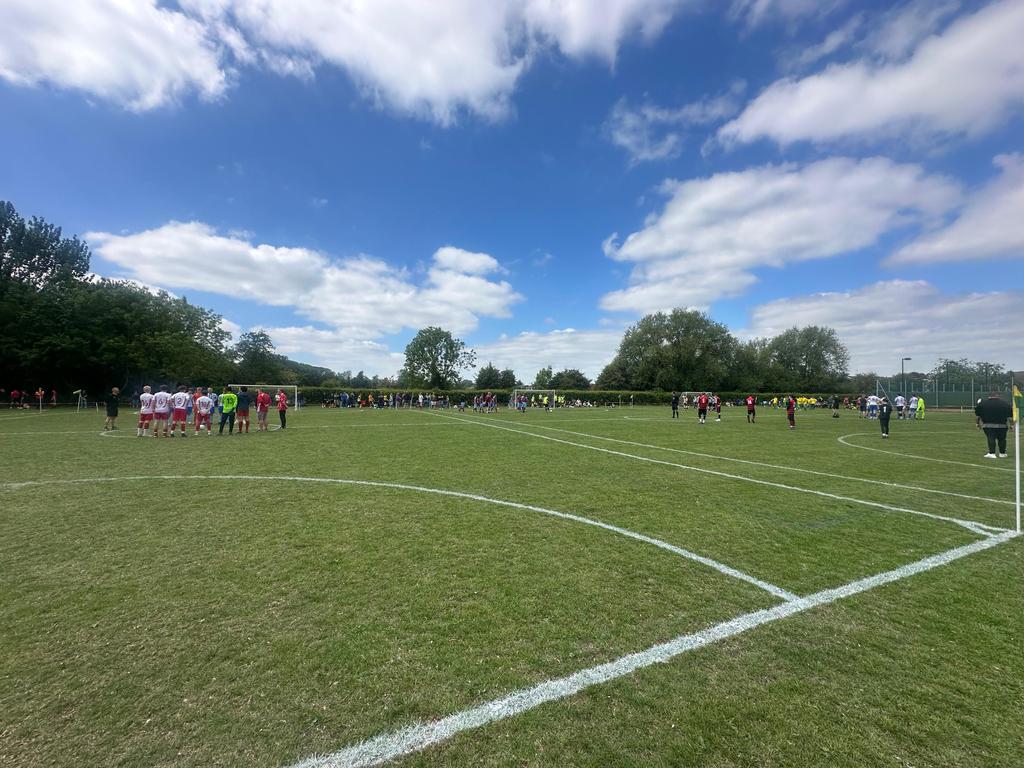AbingdonYouthFC's tweet photo. Great first day at our tournament! We started by holding silence in memory of the firefighters that lost their lives in the recent fire in Bicester, followed by some great football on show. Well done to everyone to participated &amp; the winners 🏆 We hope everyone enjoyed the it! https://t.co/MIaDvOgRxc