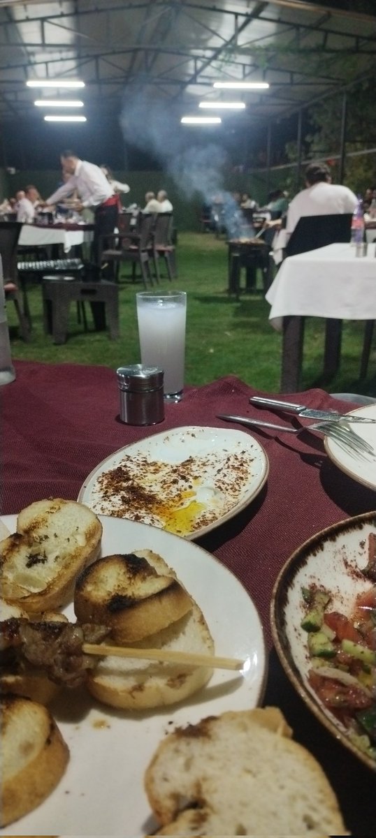 kaderinegit123's tweet photo. #antalya eskişehirliler 
Varmı Konyaaltı tanışmak isteyenler .. https://t.co/Qs3EuvyEVO