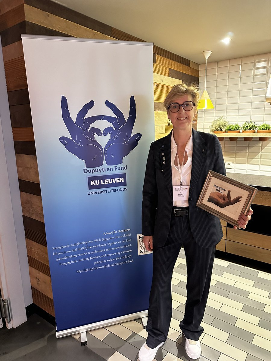 Ilse_Degreef's tweet photo. Uitgeput maar een fantastisch #Dupuytren #hand congres achter de rug!
Exhausted but had a fantastic #Dupuytren #hand congress!
#FESSH #IFSSH #BHG #BHT #KUL #FWO https://t.co/P9CorIjEkF