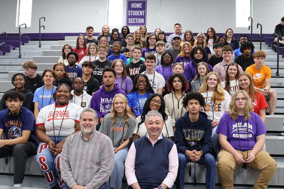 hassell_joey's tweet photo. It was a successful year for @MilanCTE. Sixty-nine members of the @MilanHSOfficial class of 2025 earned a @TNedu Tier Il (valued) or Tier III (preferred) credential. #apathandaplan #exceedexpectations
As @iCEVonline shares #theworldneedsCTE! https://t.co/wfaXOxaMdq