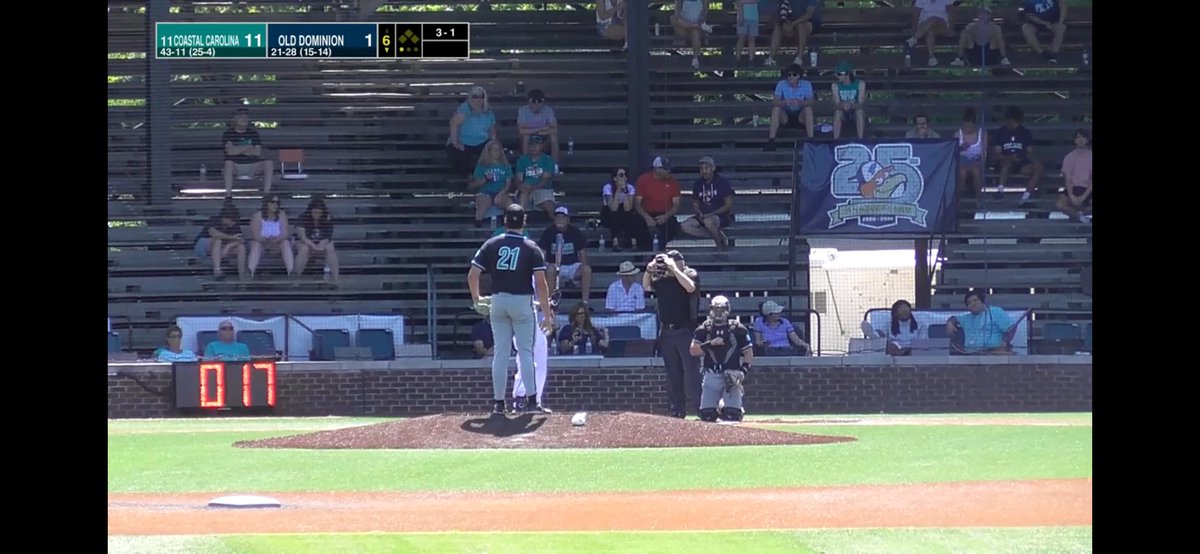 wborogenerals's tweet image. The ‘25 @wborogenerals want to give a huge shout out to Jaxon Appleman from @CoastalBaseball who retired the final 6 ODU batters while K the final 5 hitters.
