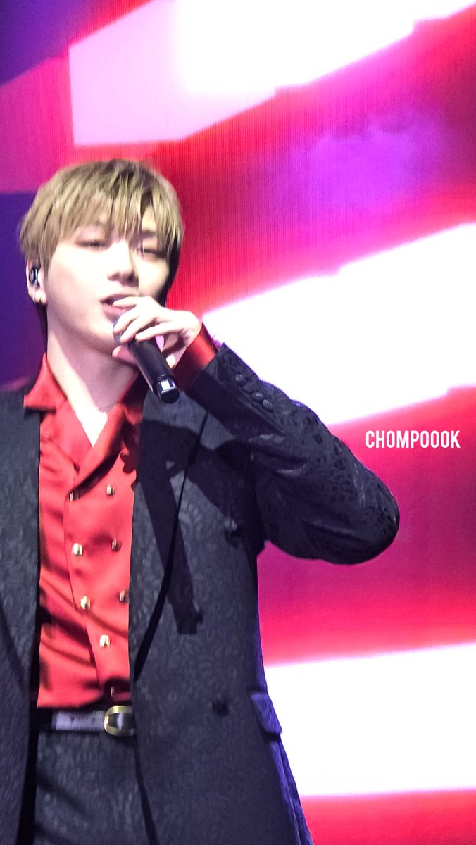 ChompooOK tweet media